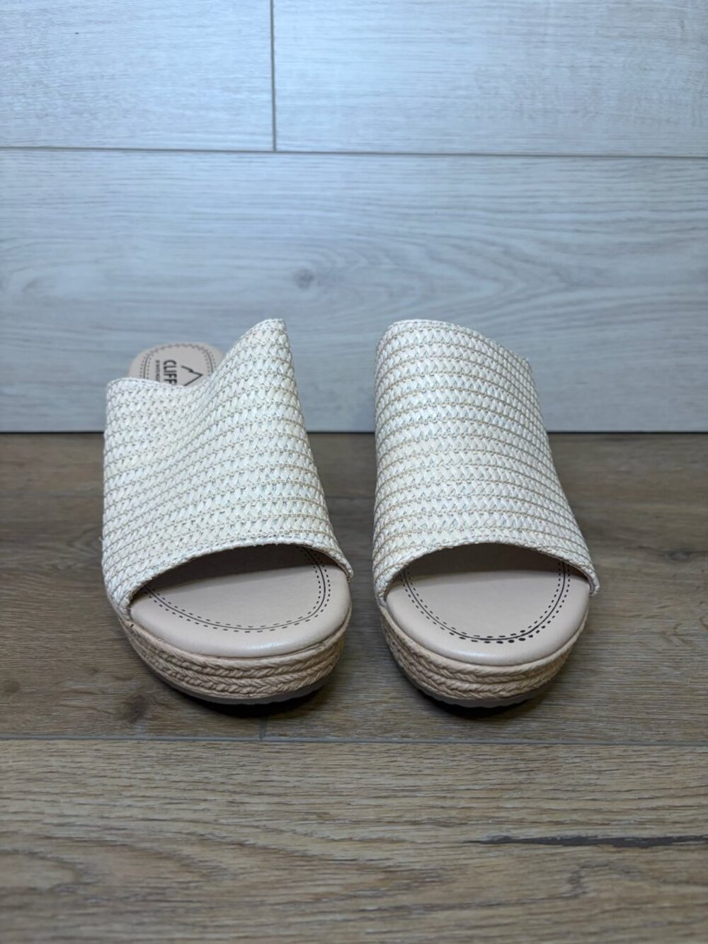 Cliffs By White Mountain Biando Platform Espadrille Sandals Natural 7.5